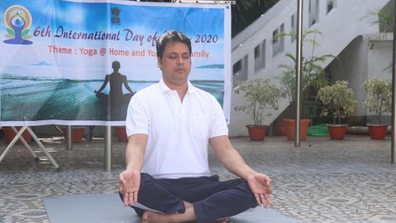 'Regular practice of Yoga keeps Body and Mind fit' : Tripura CM